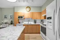 31 15868 85 AVENUE - thumbnail 4