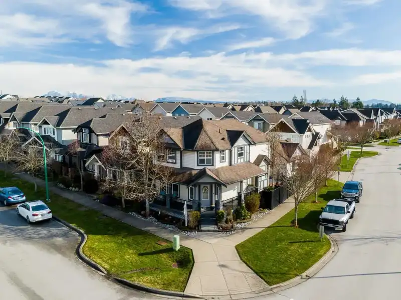 6602 193A STREET - photo 1 of 25