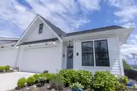 15 5528 148 STREET - thumbnail 1