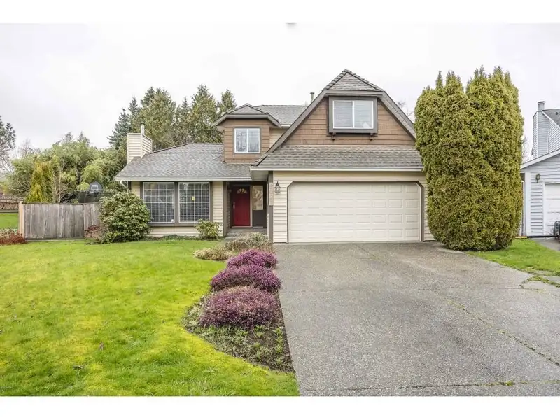 6091 174A STREET - photo 1 of 40