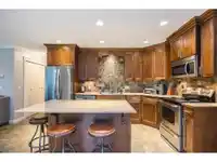6091 174A STREET - thumbnail 5