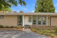9084 PRINCE CHARLES BOULEVARD - thumbnail 4