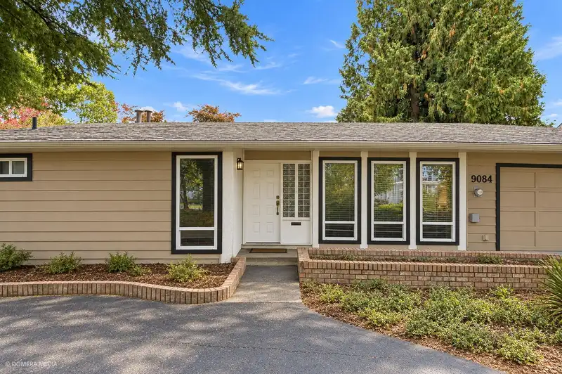 9084 PRINCE CHARLES BOULEVARD - photo 4 of 25