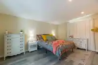 9 8266 KING GEORGE HIGHWAY - thumbnail 18