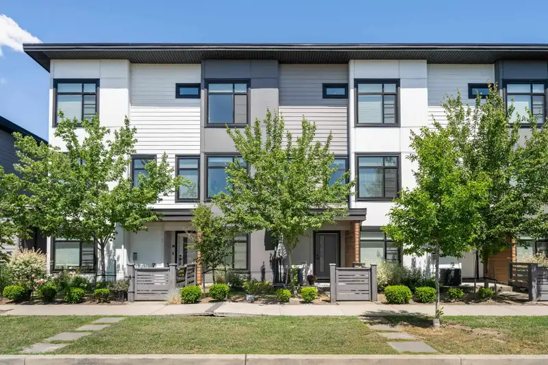 6 7127 193A STREET - photo 1 of 35