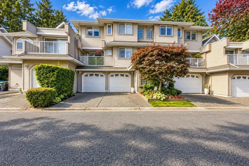 18 8289 121A STREET - photo 1 of 25