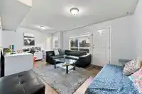 18 8289 121A STREET - thumbnail 5