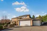 5539 185 STREET - thumbnail 2