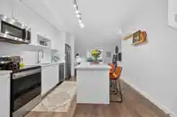123 8168 136A STREET - thumbnail 6