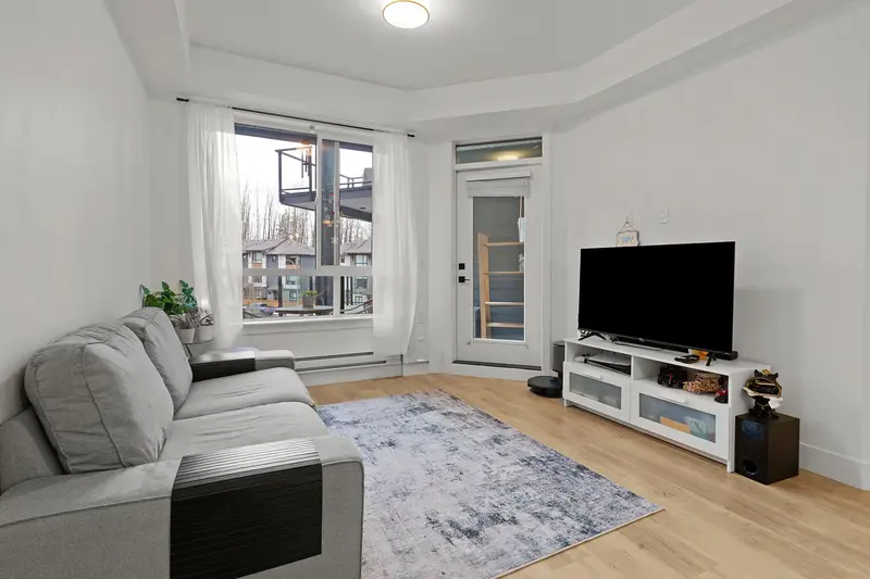 327 7506 199A STREET - photo 4 of 23