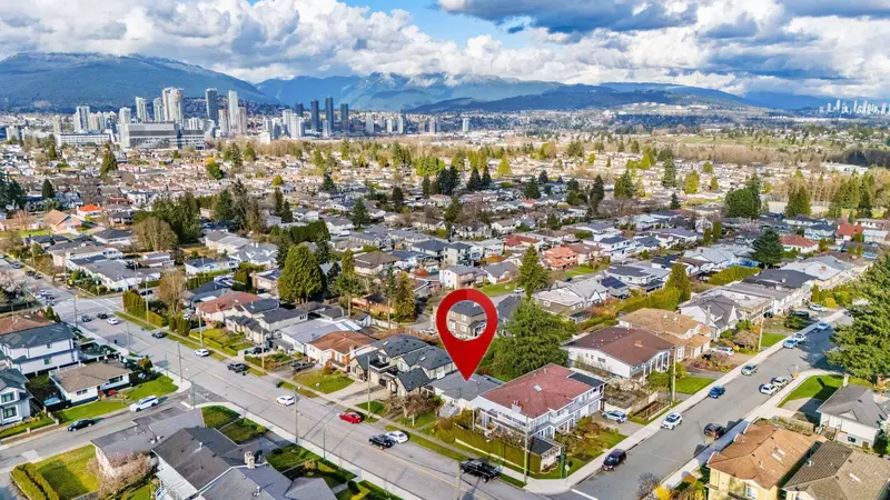 4780 SMITH AVENUE - photo 4 of 7