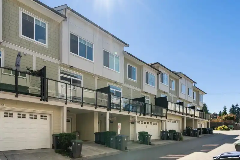 90 13670 62 AVENUE - photo 1 of 37