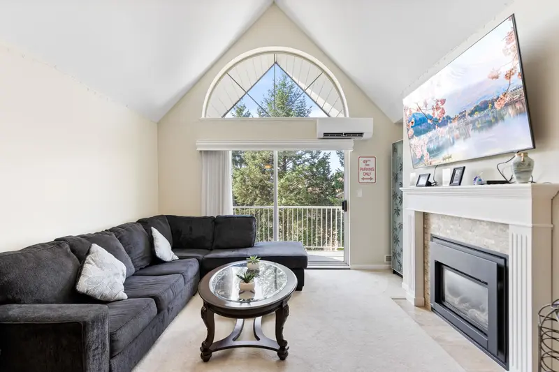 303 11601 227 STREET - photo 1 of 25