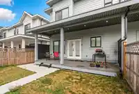 18470 64 AVENUE - thumbnail 18