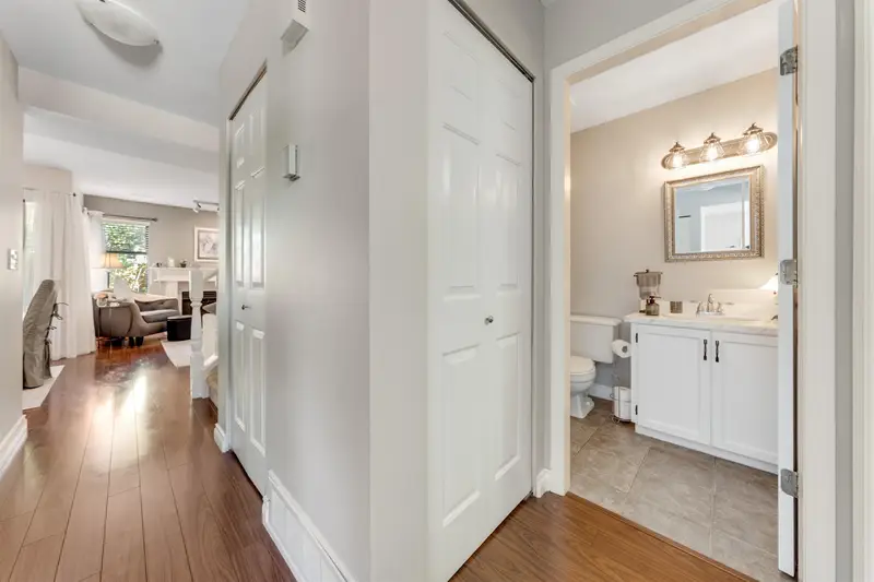 11 20681 THORNE AVENUE - photo 2 of 25