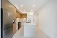 207 13439 94A AVENUE - thumbnail 2