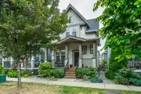7310 191B STREET - thumbnail 1