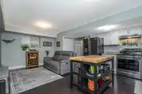 7310 191B STREET - thumbnail 28