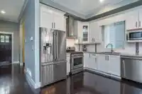 7310 191B STREET - thumbnail 8