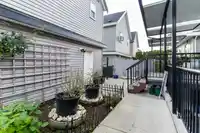 19470 72 AVENUE - thumbnail 31