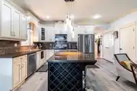 19470 72 AVENUE - thumbnail 10