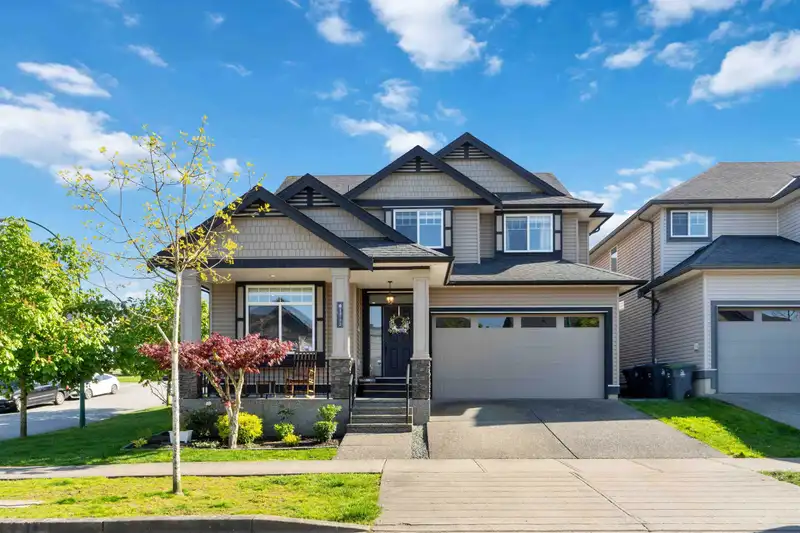 14772 61A AVENUE - photo 1 of 36