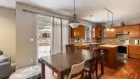 7287 147A STREET - thumbnail 6