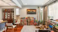 7287 147A STREET - thumbnail 10