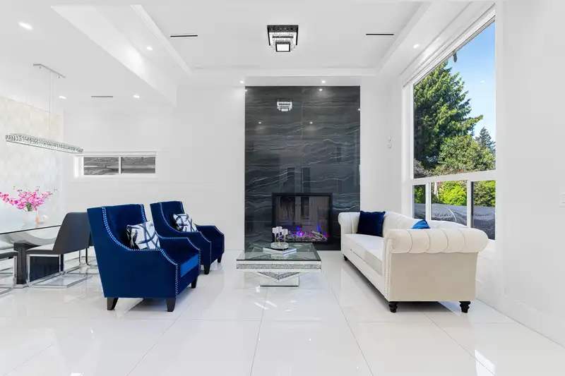 13880 78A AVENUE - photo 3 of 40