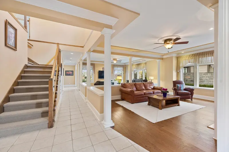 27733 PORTER DRIVE - photo 4 of 25