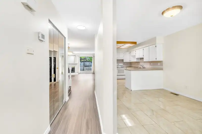 124 9978 151 STREET - photo 3 of 30