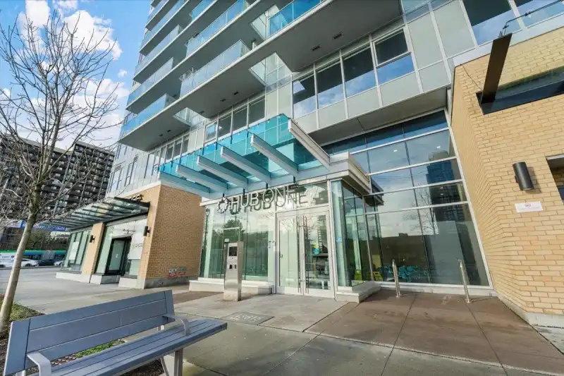 1212 13615 FRASER HIGHWAY - photo 1 of 23