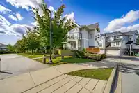 6 7198 179 STREET - thumbnail 1