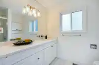 19112 60B AVENUE AVENUE - thumbnail 14