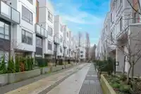 31 6328 KING GEORGE BOULEVARD - thumbnail 2