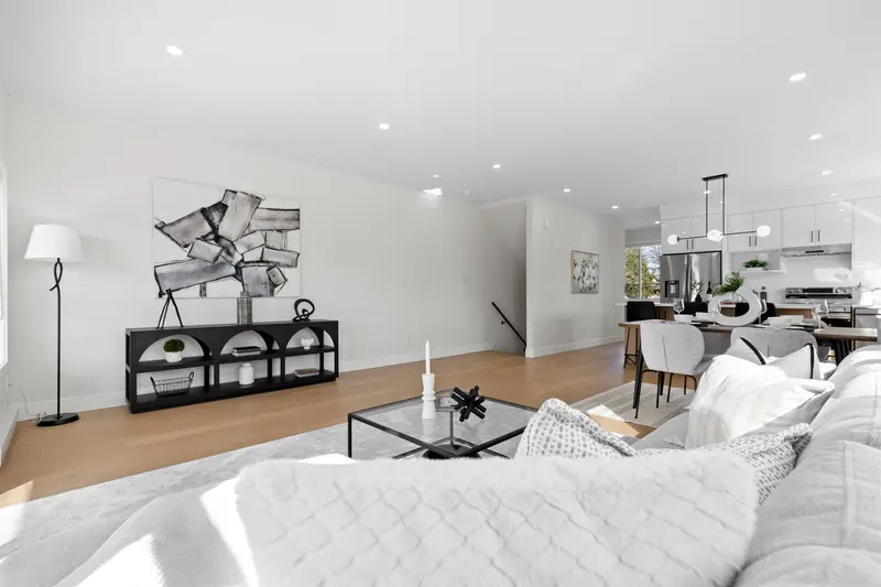 6 31981 CORAL AVENUE - photo 3 of 25