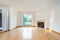 10570 HOLLY PARK LANE - thumbnail 1