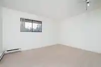 10570 HOLLY PARK LANE - thumbnail 15