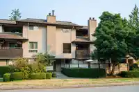 10570 HOLLY PARK LANE - thumbnail 28