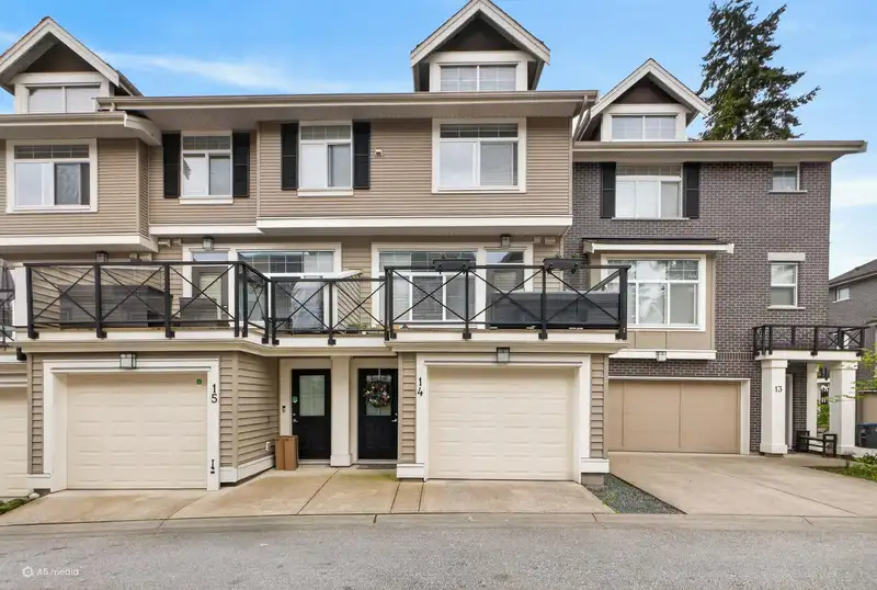 14 14377 60 AVENUE - photo 1 of 5