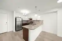 318 13555 GATEWAY DRIVE - thumbnail 3