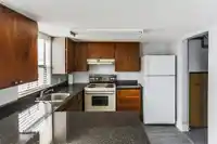 204 13316 71B AVENUE - thumbnail 2