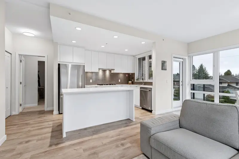 315 615 COTTONWOOD AVENUE - photo 3 of 25