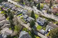 6172 184 STREET - thumbnail 32
