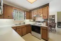 6172 184 STREET - thumbnail 8