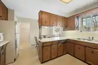 6172 184 STREET - thumbnail 9