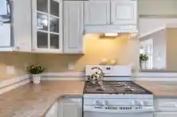416 15210 GUILDFORD DRIVE - thumbnail 13