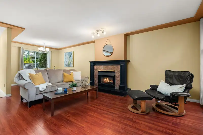 121 12044 BOUNDARY DRIVE - photo 3 of 26