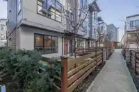 60 7177 194A STREET - thumbnail 3