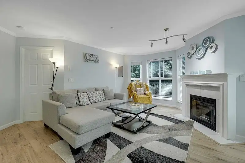 218 12088 66 AVENUE - photo 3 of 31